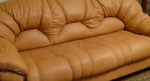 Перетяжка дивана кожей. Русско-Высоцкое
